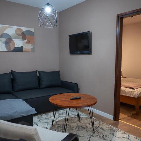 Apartman Rose-2025 Renovated Garden View بوريتش المظهر الخارجي الصورة