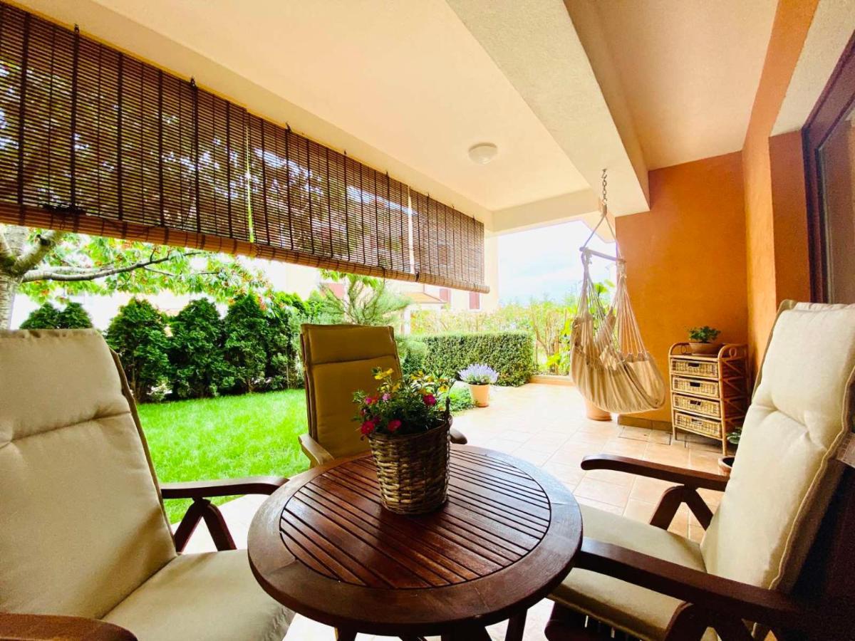Apartman Rose-2025 Renovated Garden View بوريتش المظهر الخارجي الصورة