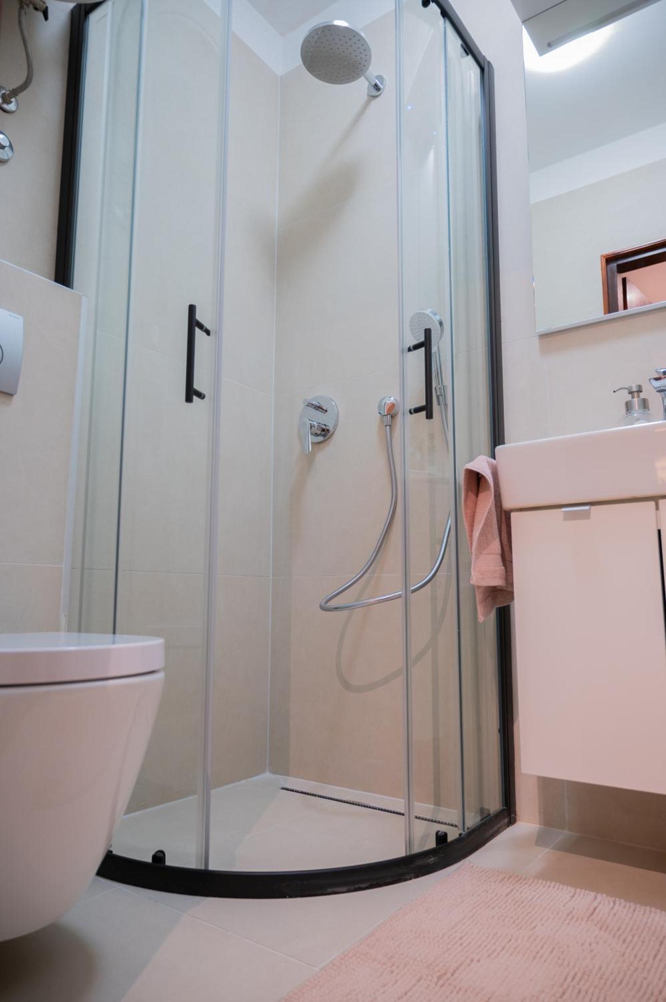 Apartman Rose-2025 Renovated Garden View بوريتش المظهر الخارجي الصورة