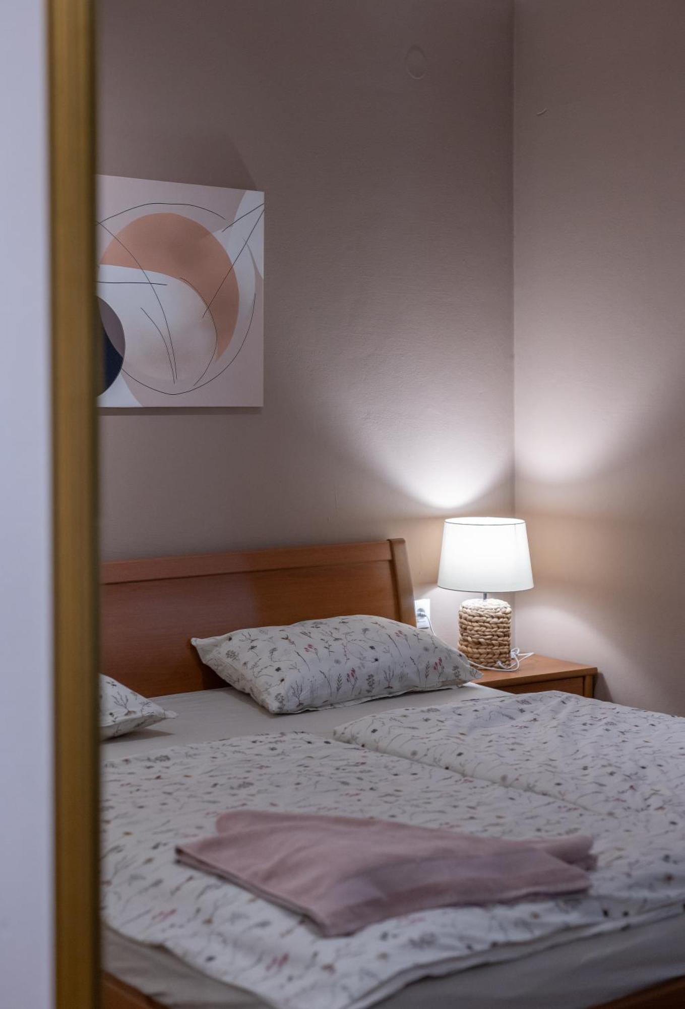 Apartman Rose-2025 Renovated Garden View بوريتش المظهر الخارجي الصورة